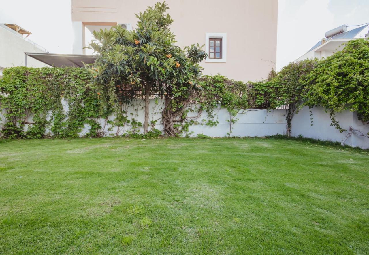 City Center Villa Hersonisos 헐소니소스 외부 사진